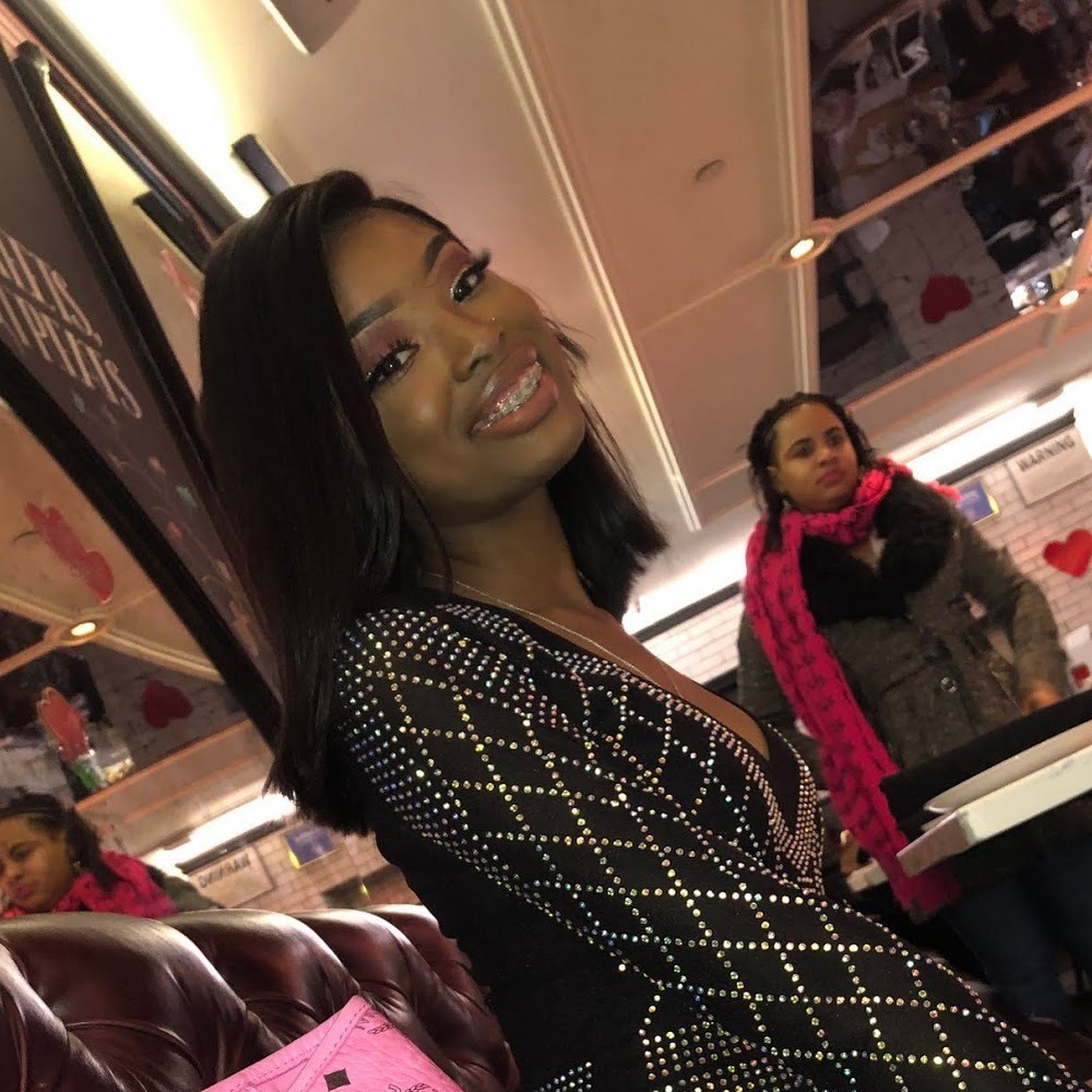 Meet your Posher, Keeya